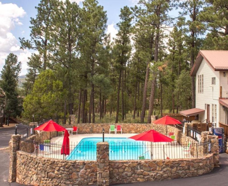 Huge Ruidoso Retreat With Game Room, Pool, 2 Balconies, 2 Kitchens - Sleeps 17! Εξωτερικό φωτογραφία
