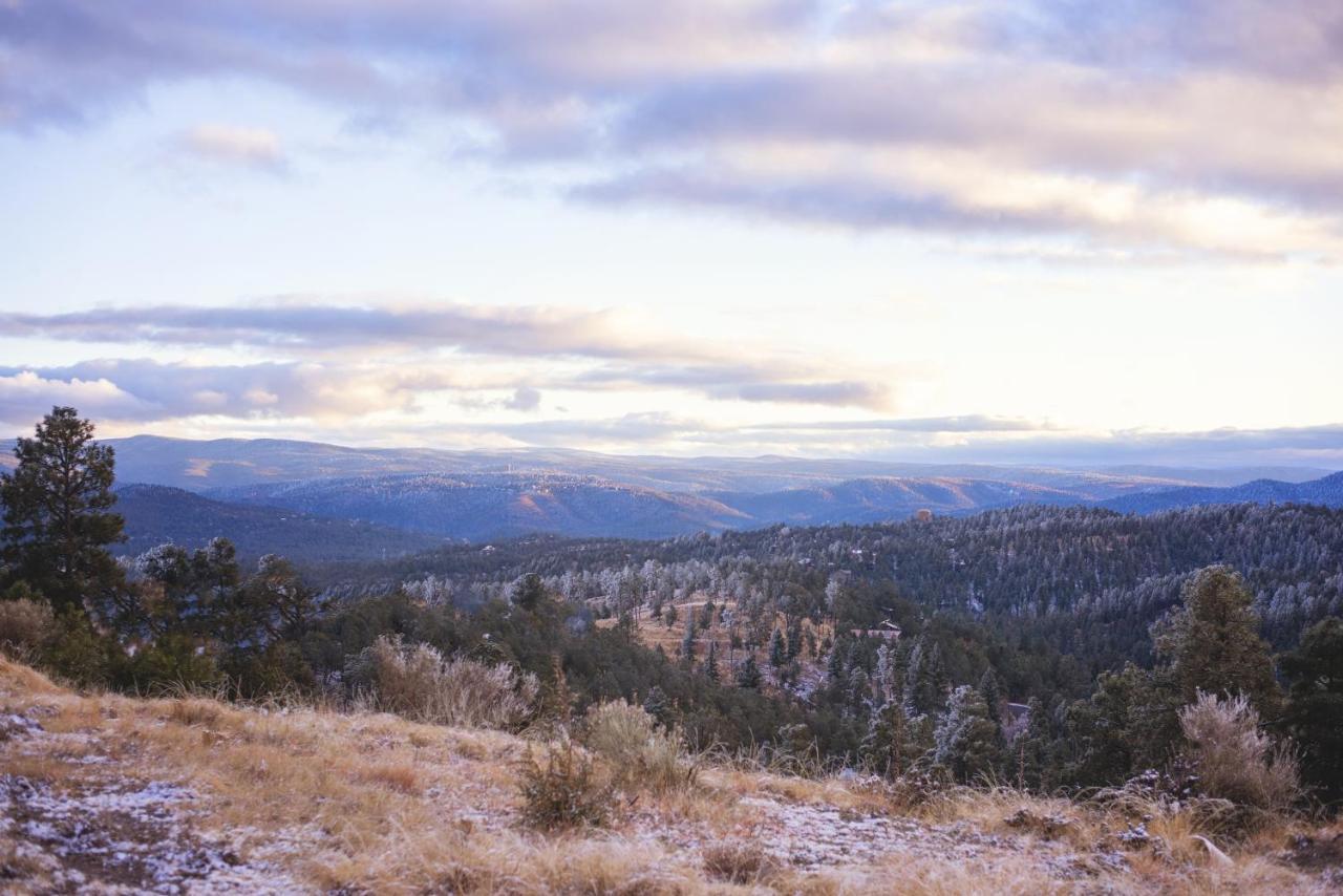 Huge Ruidoso Retreat With Game Room, Pool, 2 Balconies, 2 Kitchens - Sleeps 17! Εξωτερικό φωτογραφία