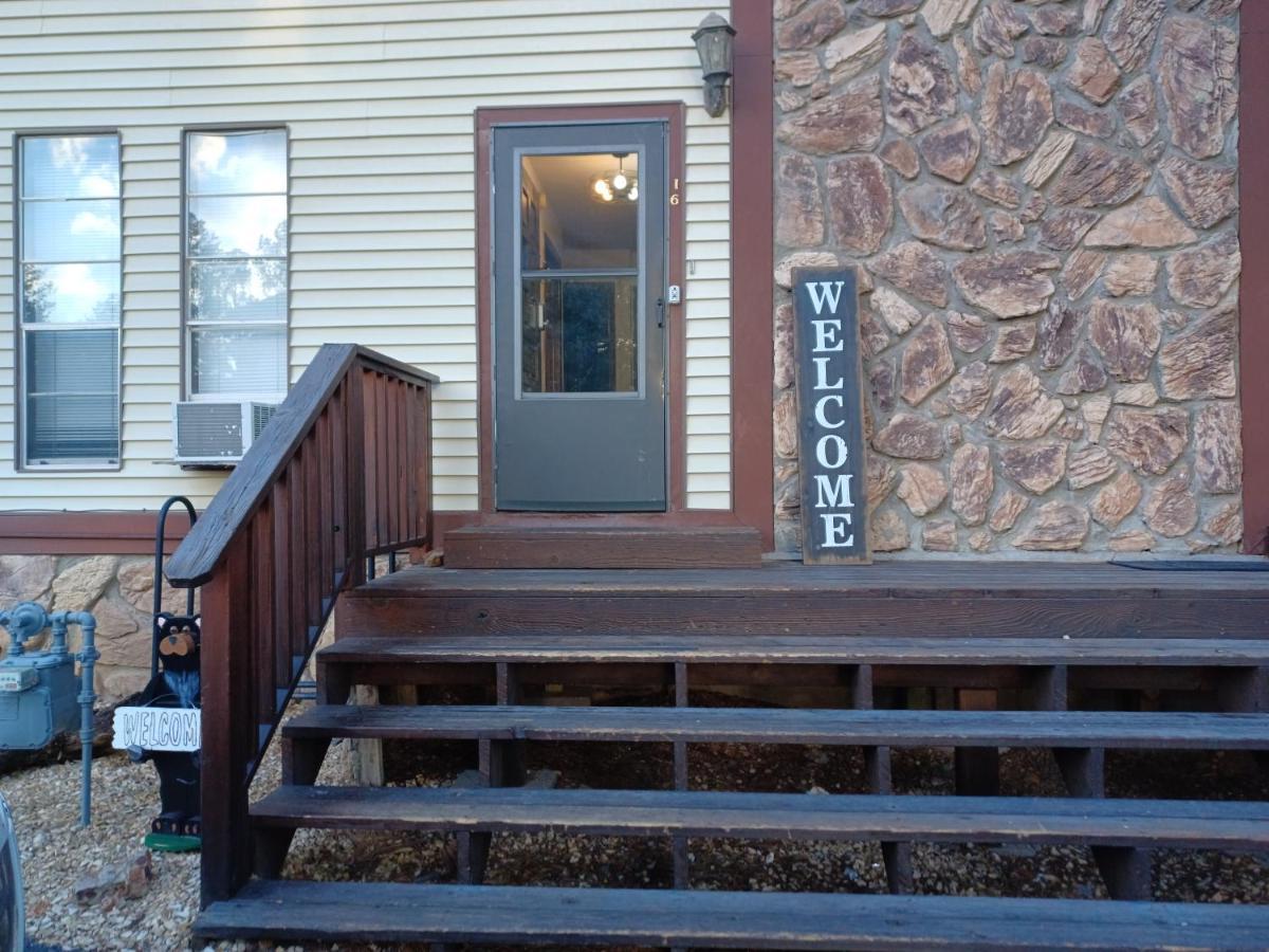 Huge Ruidoso Retreat With Game Room, Pool, 2 Balconies, 2 Kitchens - Sleeps 17! Εξωτερικό φωτογραφία